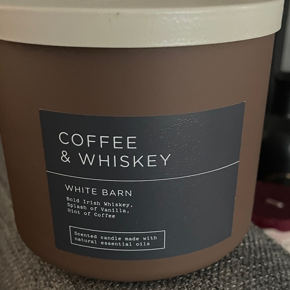White Barn Coffee & Whiskey Scented Candle - Brown and White